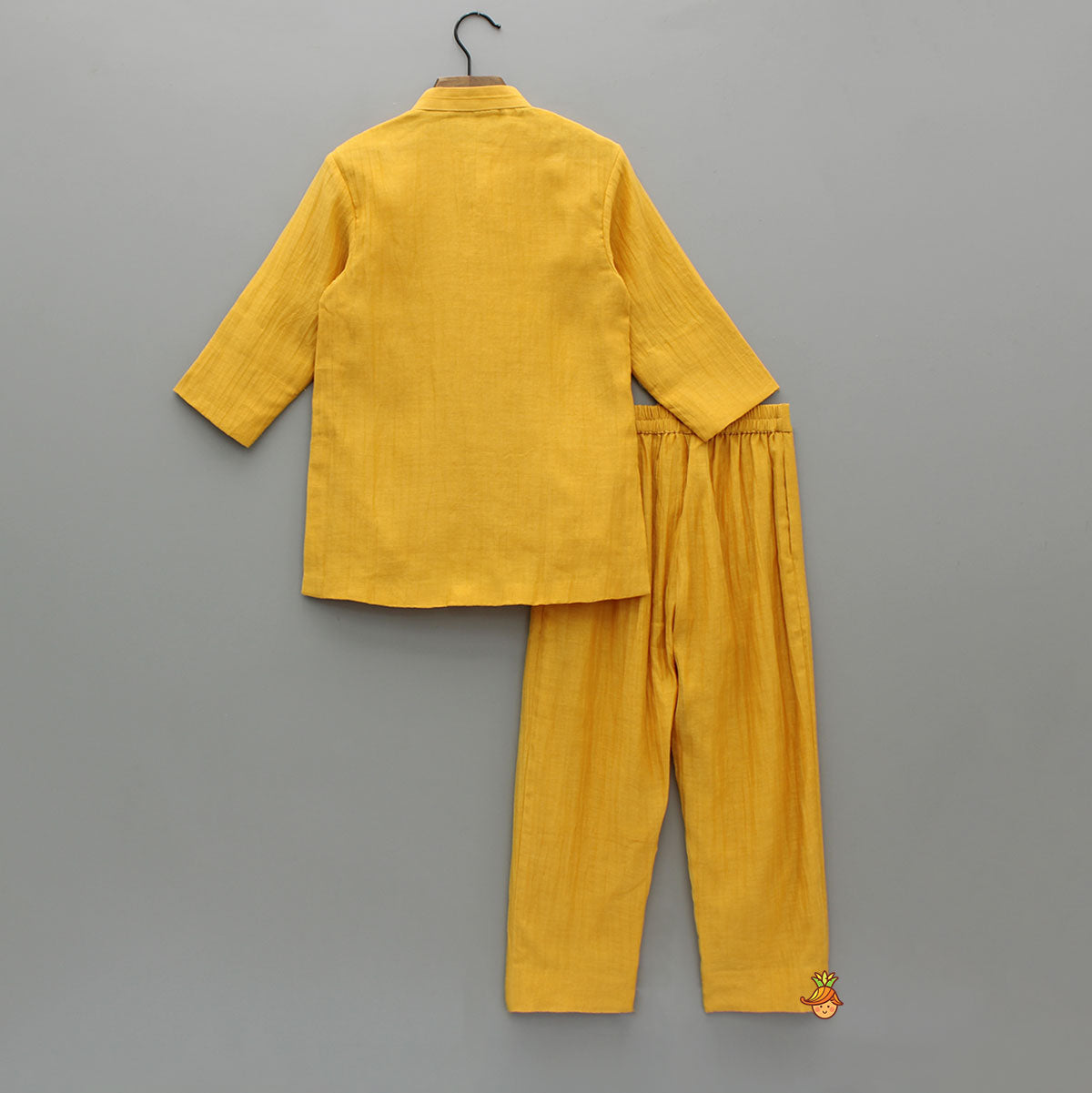 Pre Order: Beads And Mirror Work Kurta With Pyjama