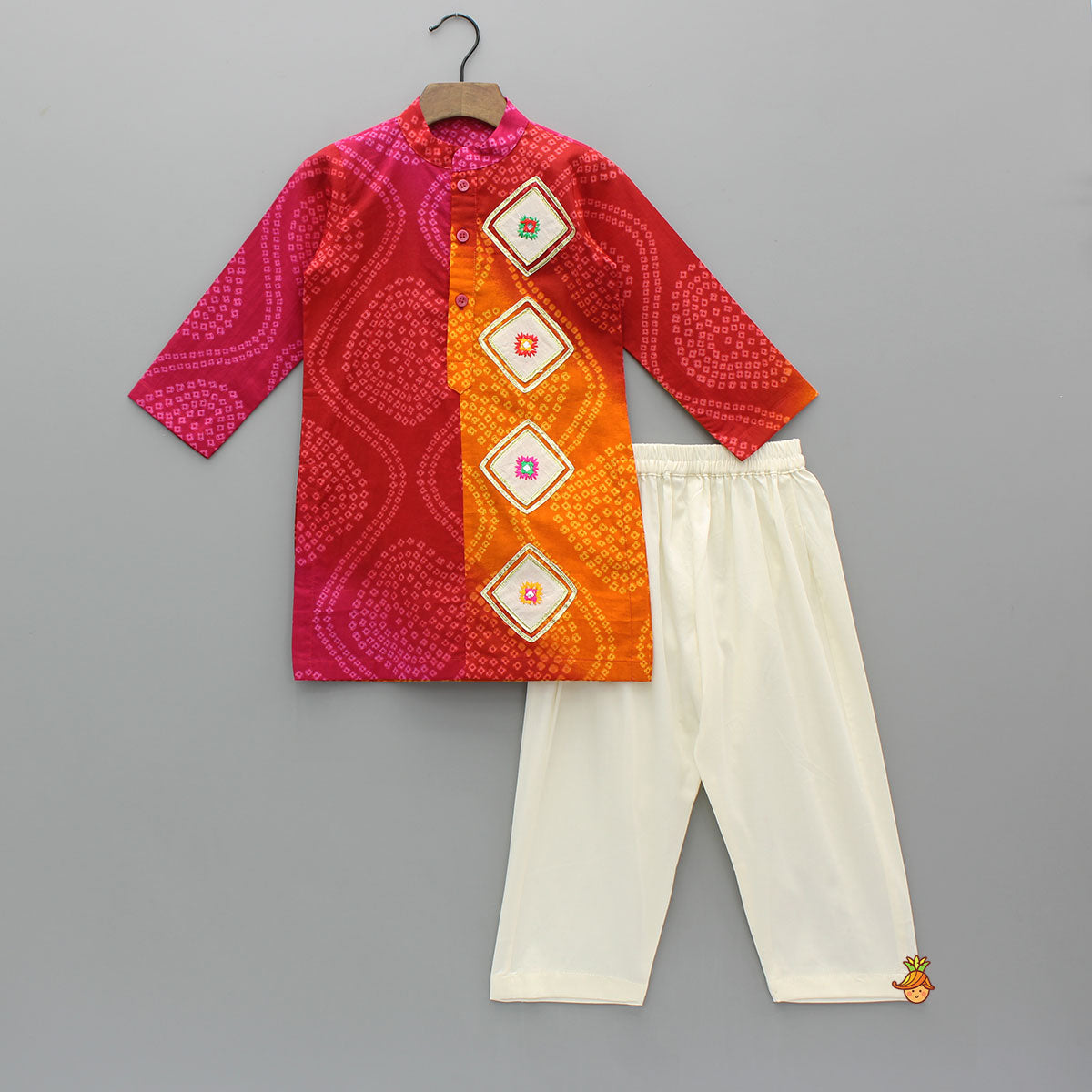 Pre Order: Bandhani Printed Multicolour Kurta With Pyjama