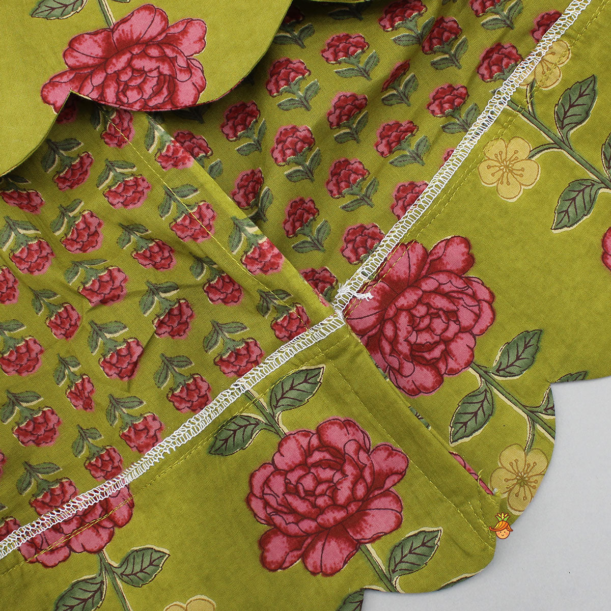 Pre Order: Floral Printed Pin Tuck Detailed Top With Lehenga
