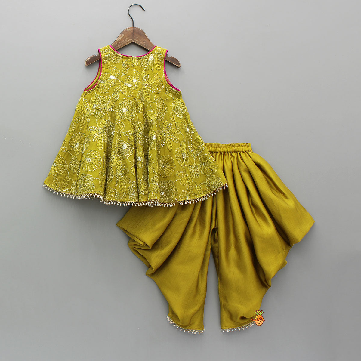 Pre Order: Beautiful Floral Embroidered Sleeveless Georgette Top With Dhoti And Dupatta