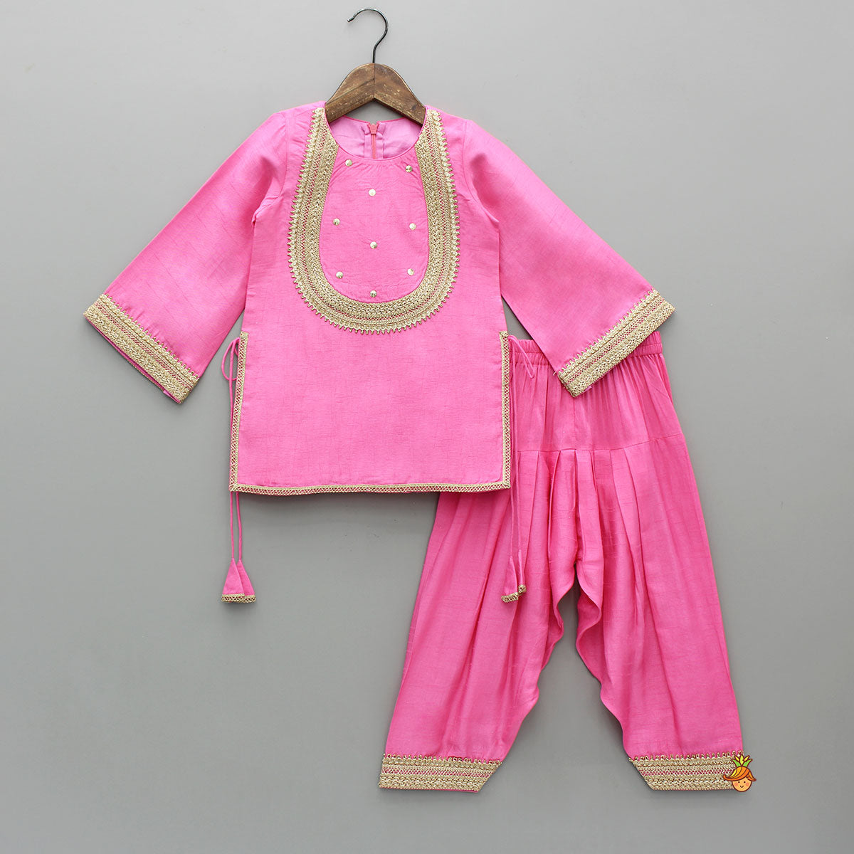 Pre Order: Elegant Yoke-Detail Kurti With Matching Salwar And Dupatta