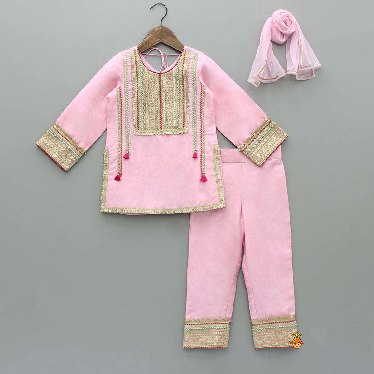 Pre Order: Elegant Lace Adorned Kurti With Matching Pant And Dupatta