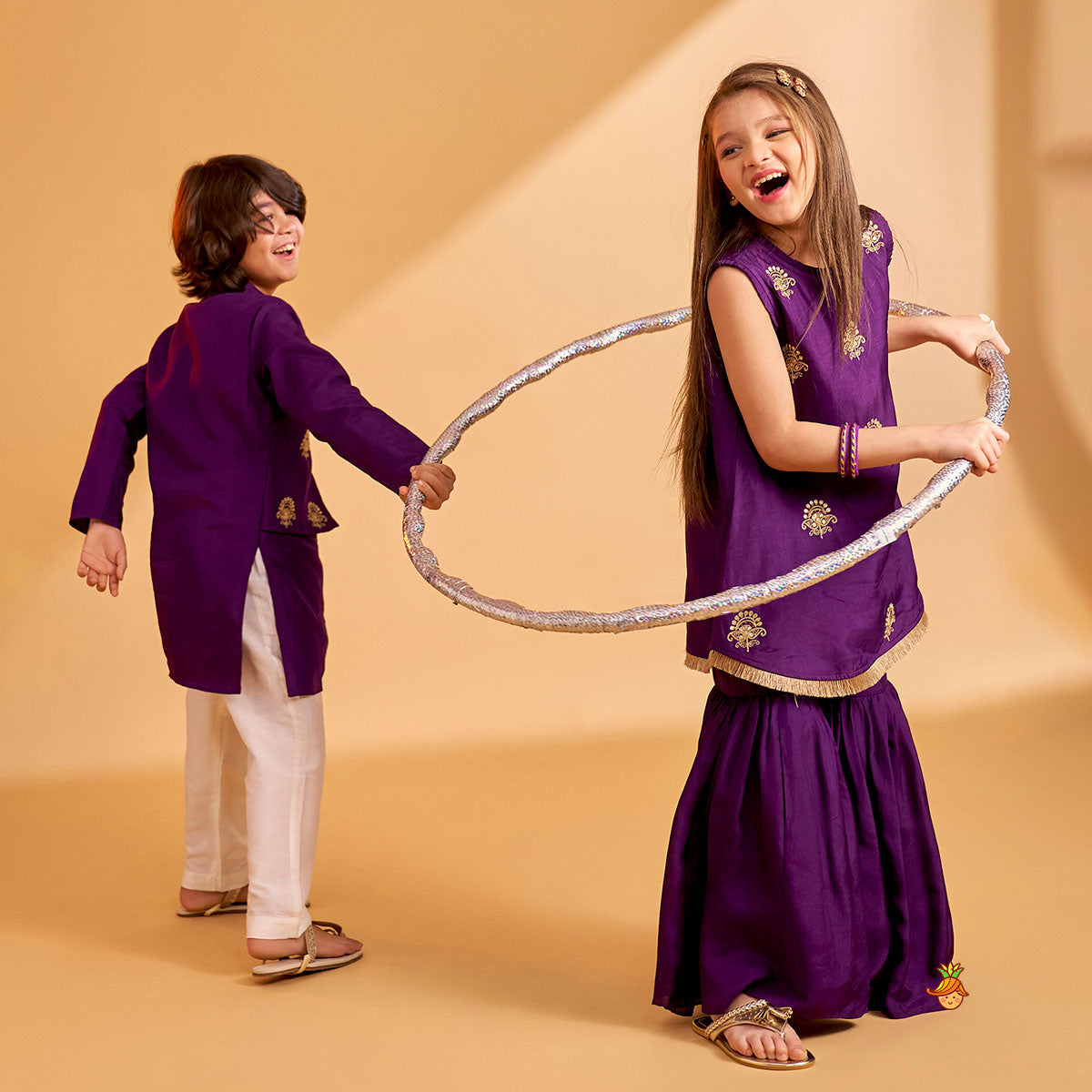 Faux Jacket Style Sequin Embroidered Kurta With Pyjama twinning model image 3