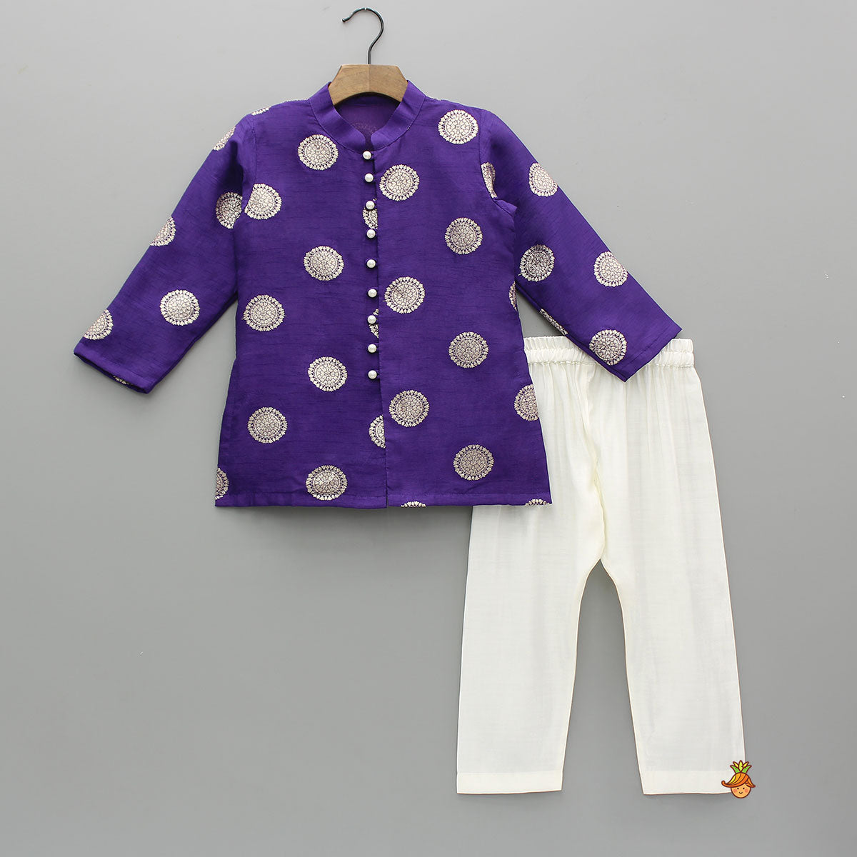Pre Order: Festive Silk Kurta With Pyjama