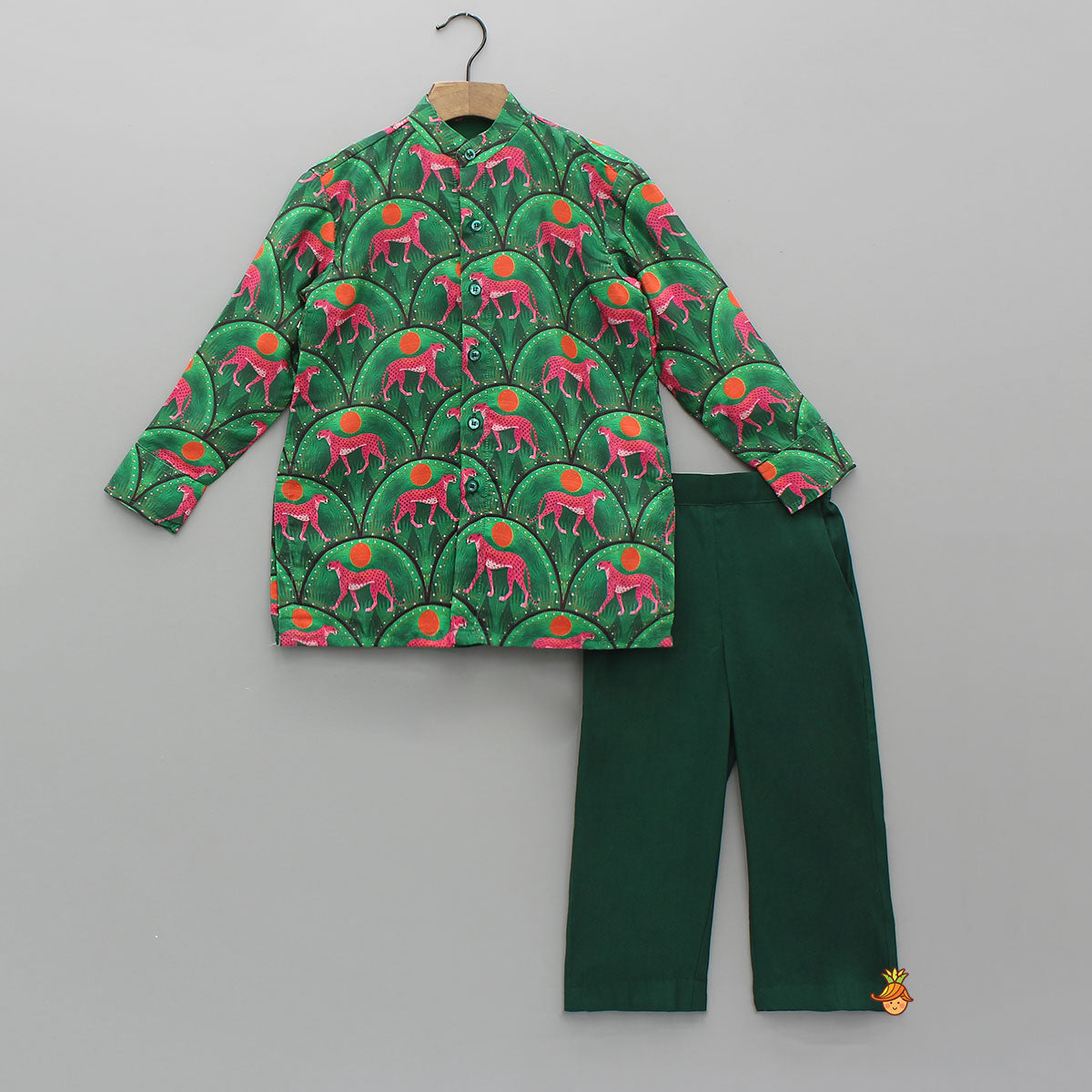Pre Order: Animal Print Front-Button Kurta With Pyjama