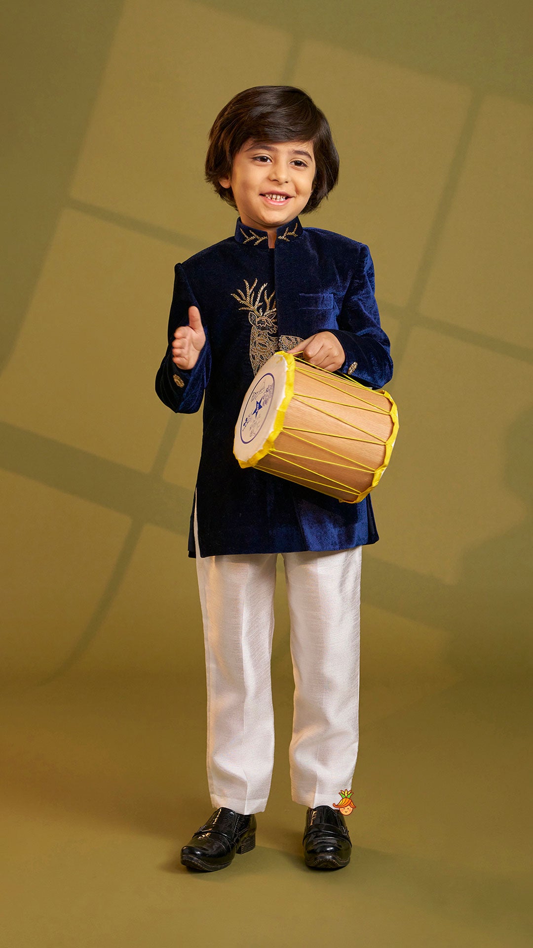 Stylish Cut Dana And Beads Embroidered Velvet Sherwani With Pyjama