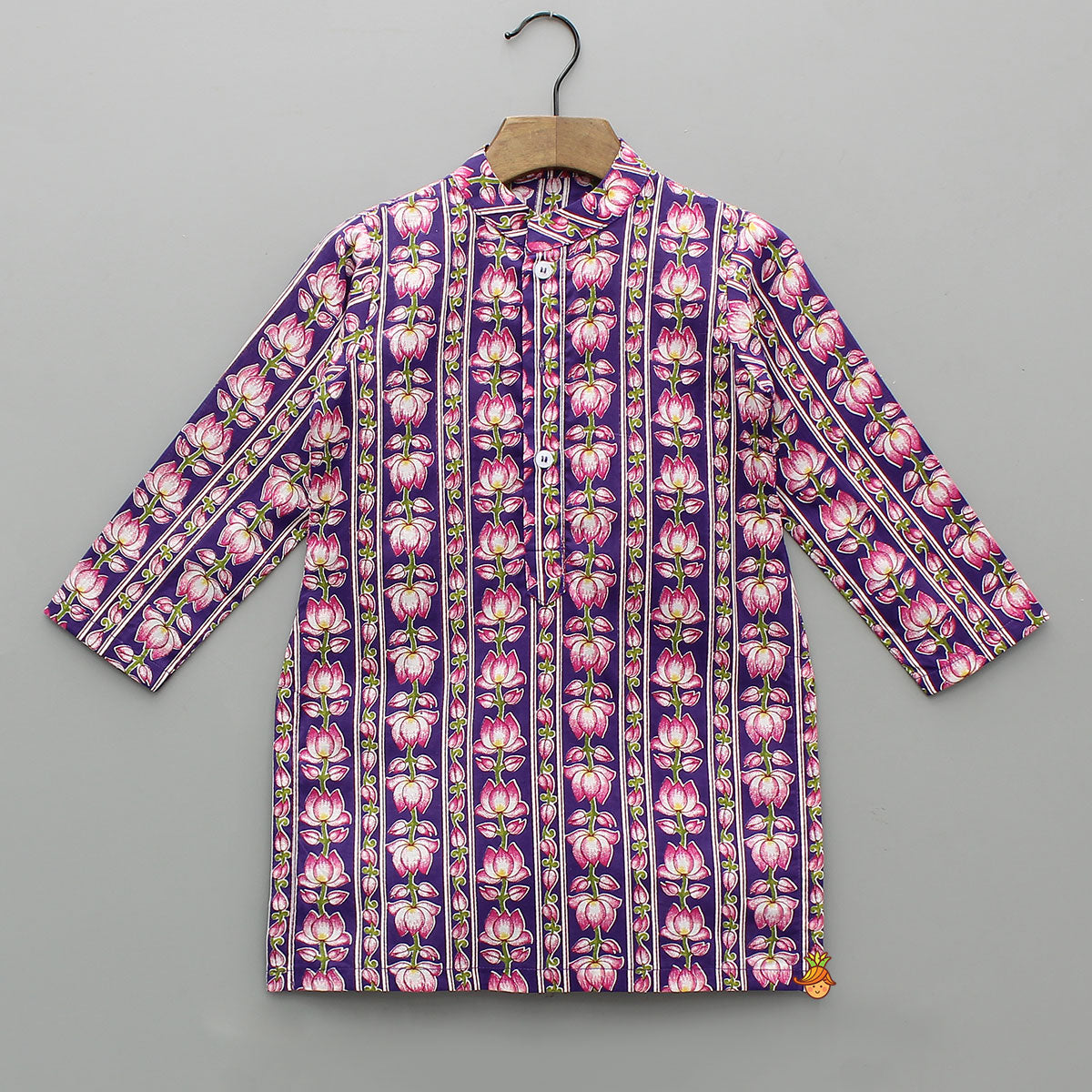 Pre Order: Lotus Printed Kurta With Scalloped Design Jacket And Pyjama