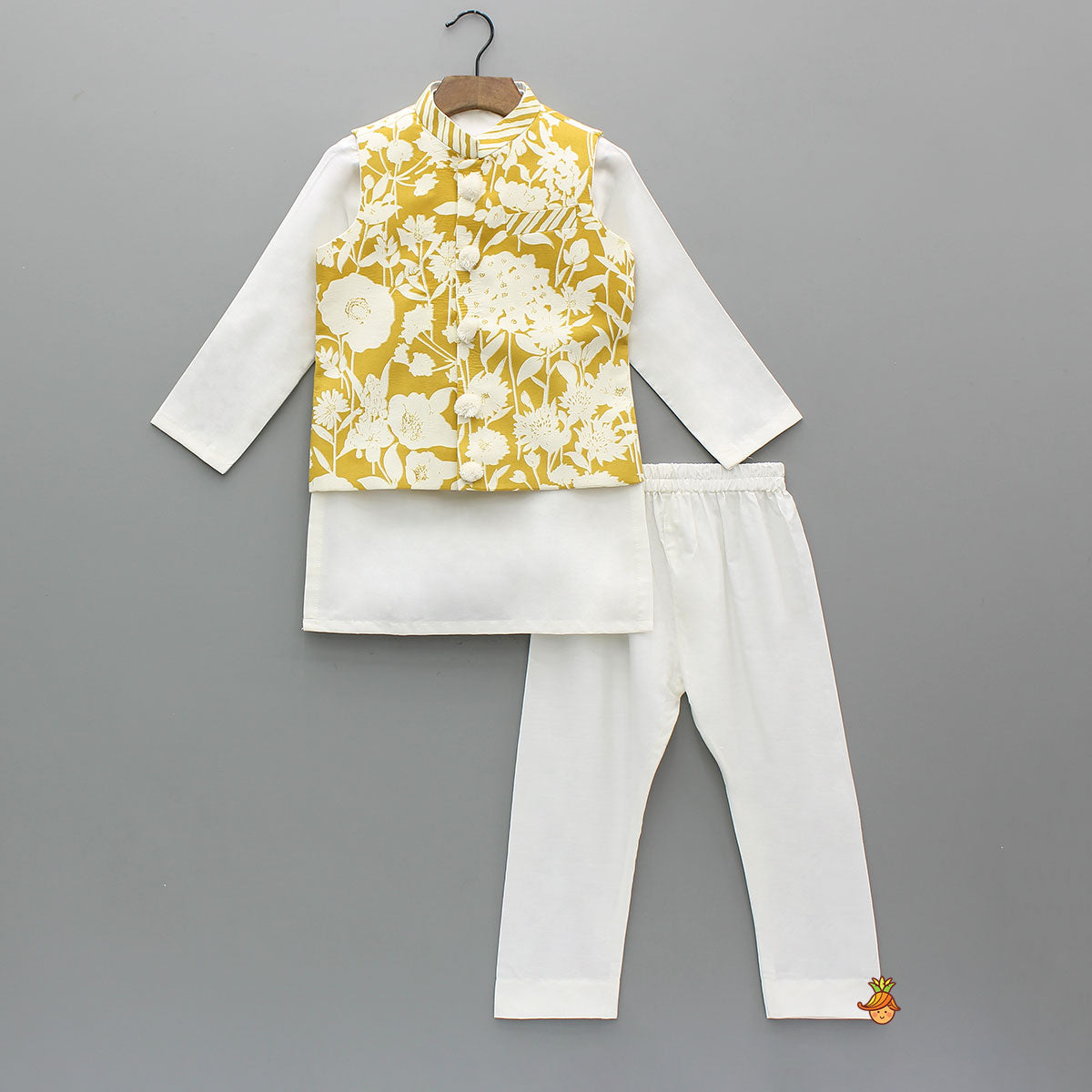 Pre Order: Ethnic Kurta With Pocket-Detail Floral Print Jacket And Pyjama