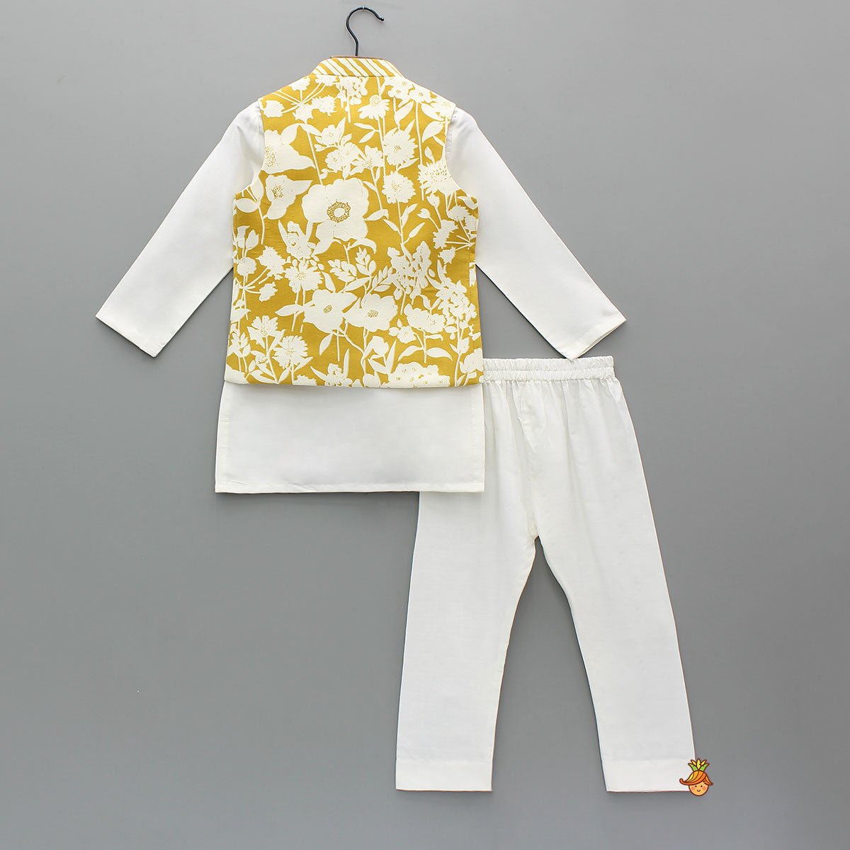 Pre Order: Ethnic Kurta With Pocket-Detail Floral Print Jacket And Pyjama