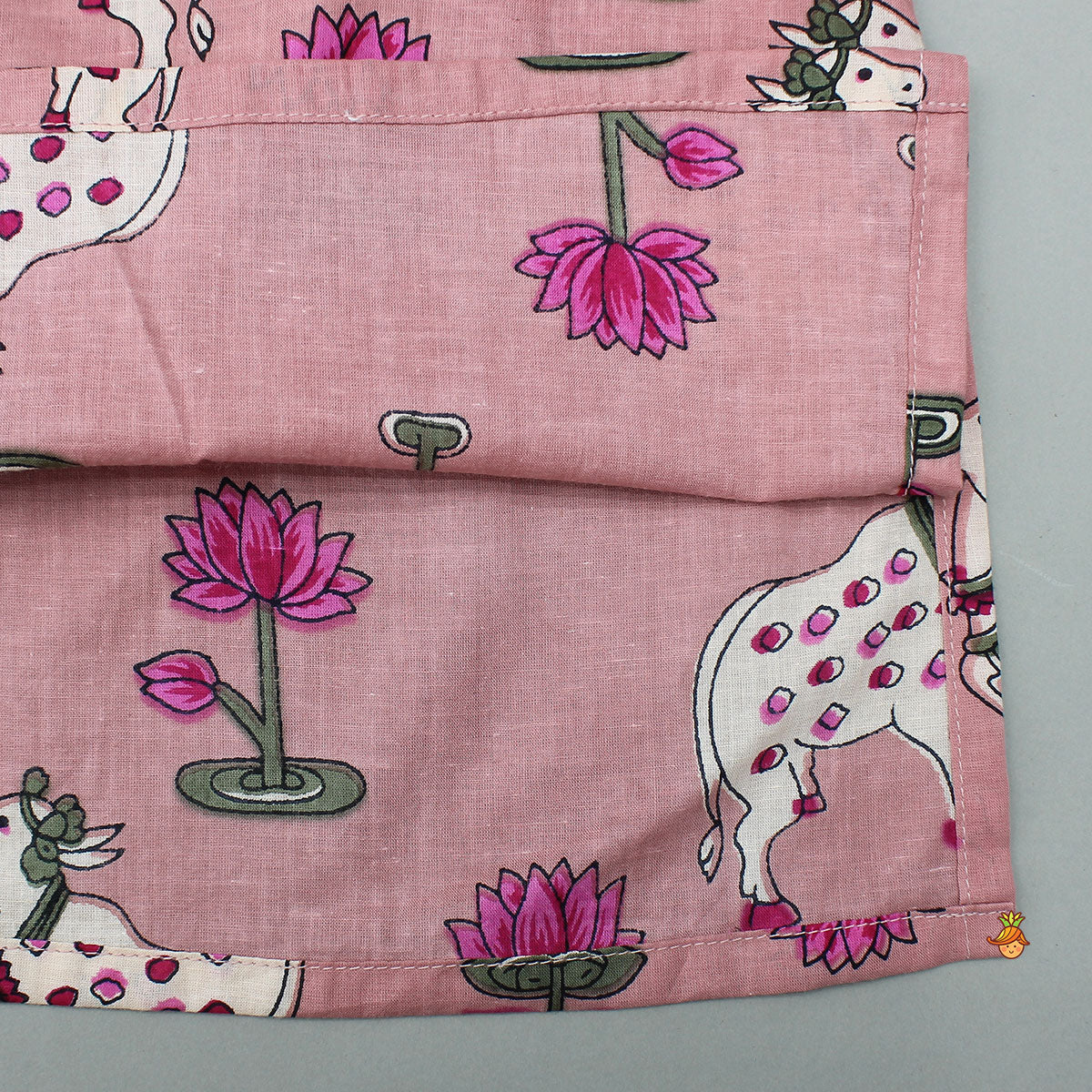 Pre Order: Lotus Printed Ethnic Kurta With Pyjama