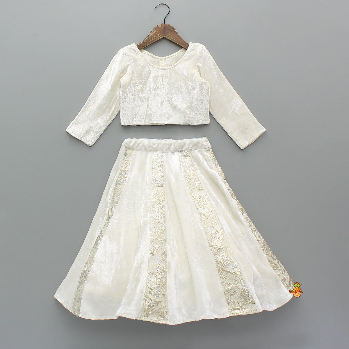 Pre Order: Velvet Inner Top With Halter Neck Fur Top  And Gorgeous Dual-Tone Panelled Lehenga