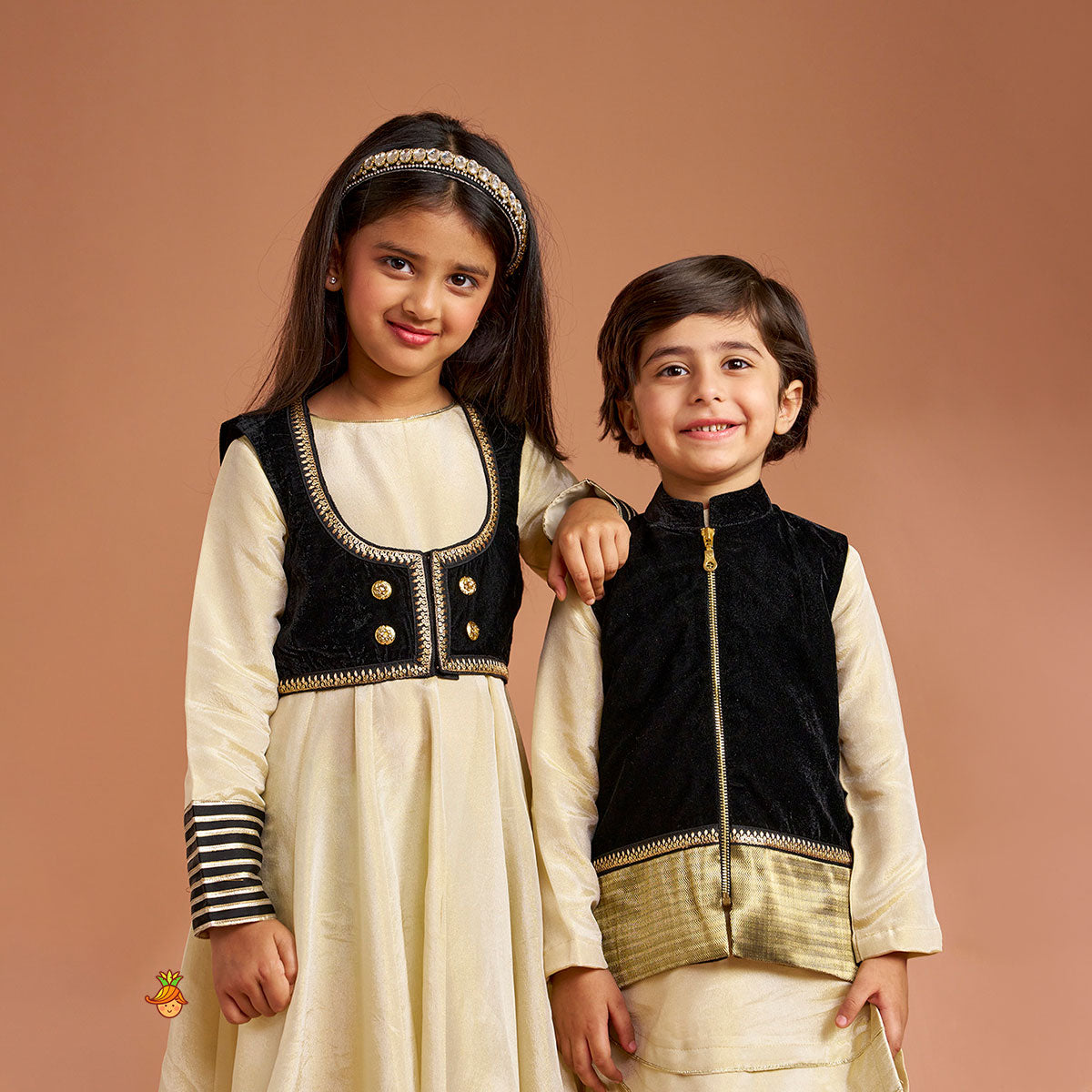 Elegant Shimmery Anarkali With Front-Open Velvet Jacket twinning model image 4