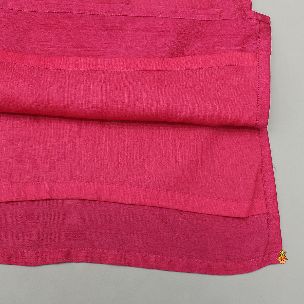 Pre Order: Animal Motif Embroidered Silk Kurta With Pyjama