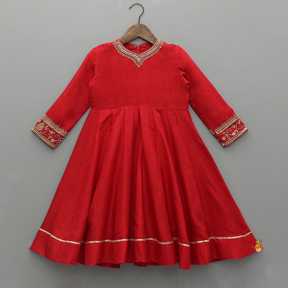 Pre Order: Embroidered Neckline Kurti With Potli Button Detail Jacket