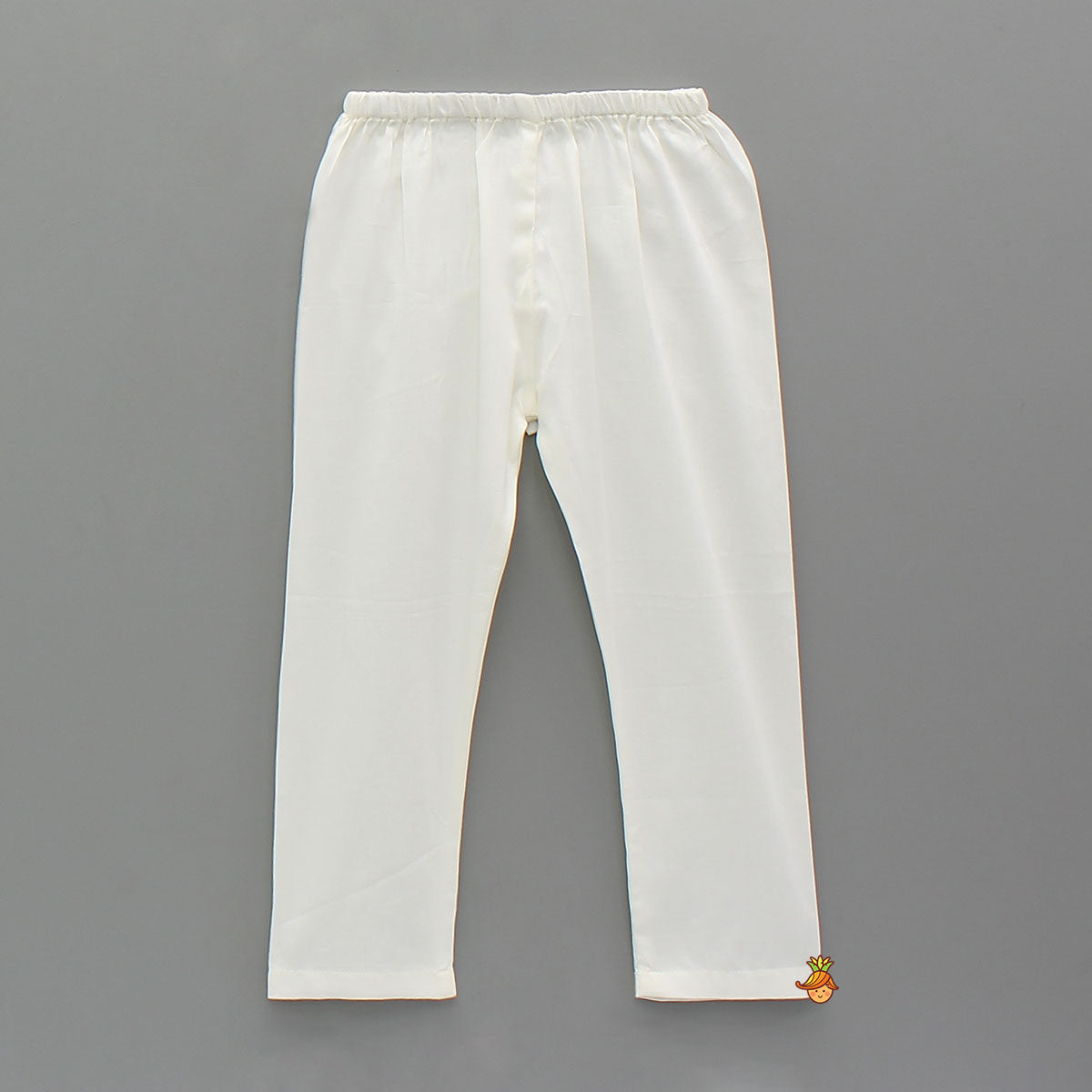 Thread-Detail Pin-Tuck Kurta And Pyjama