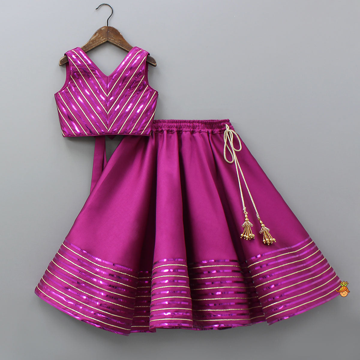 Pre Order: Lace-Detailed V-Neck Charming Top And Flared Lehenga