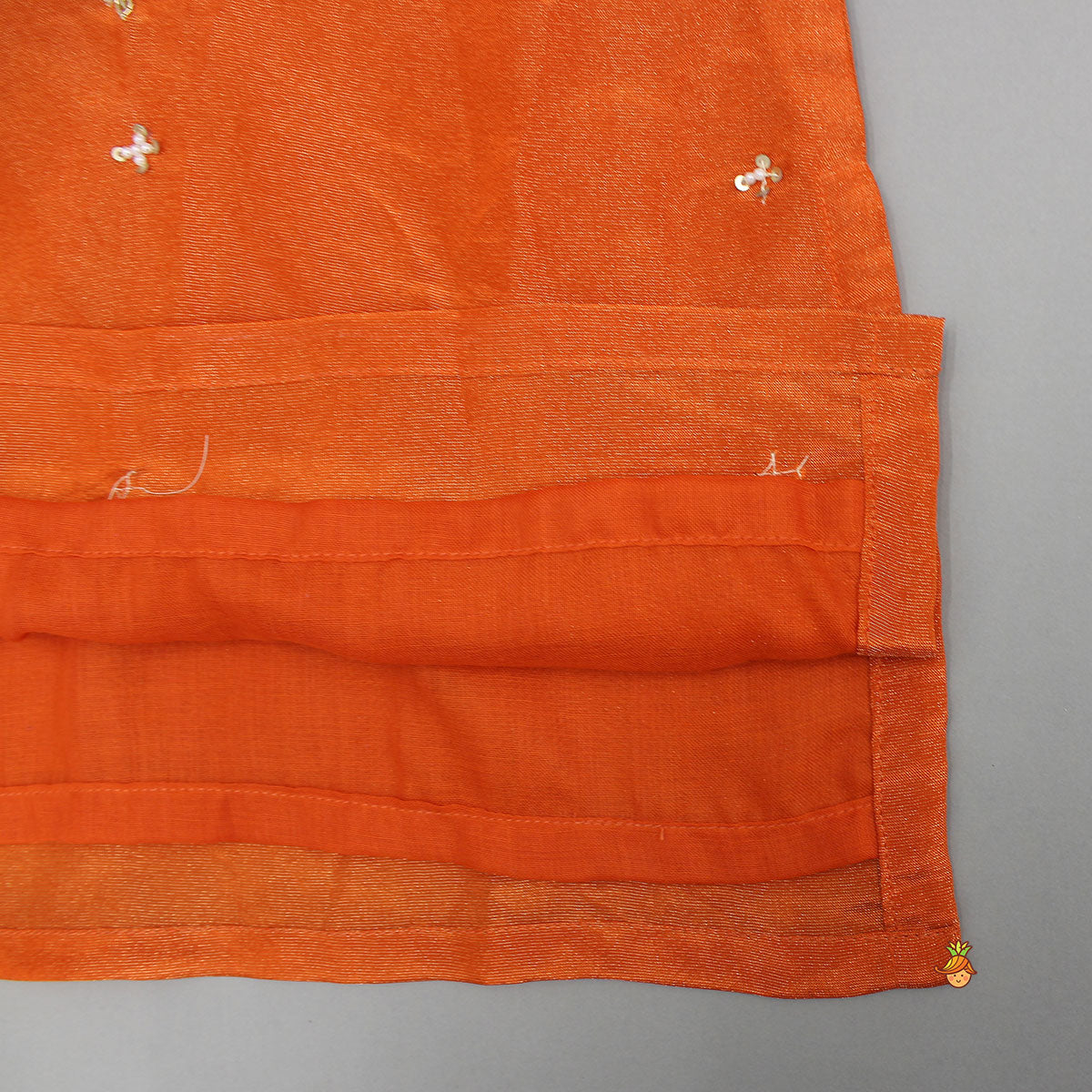 Pre Order: Shimmery Kurta With Embroidered Placket And Pyjama