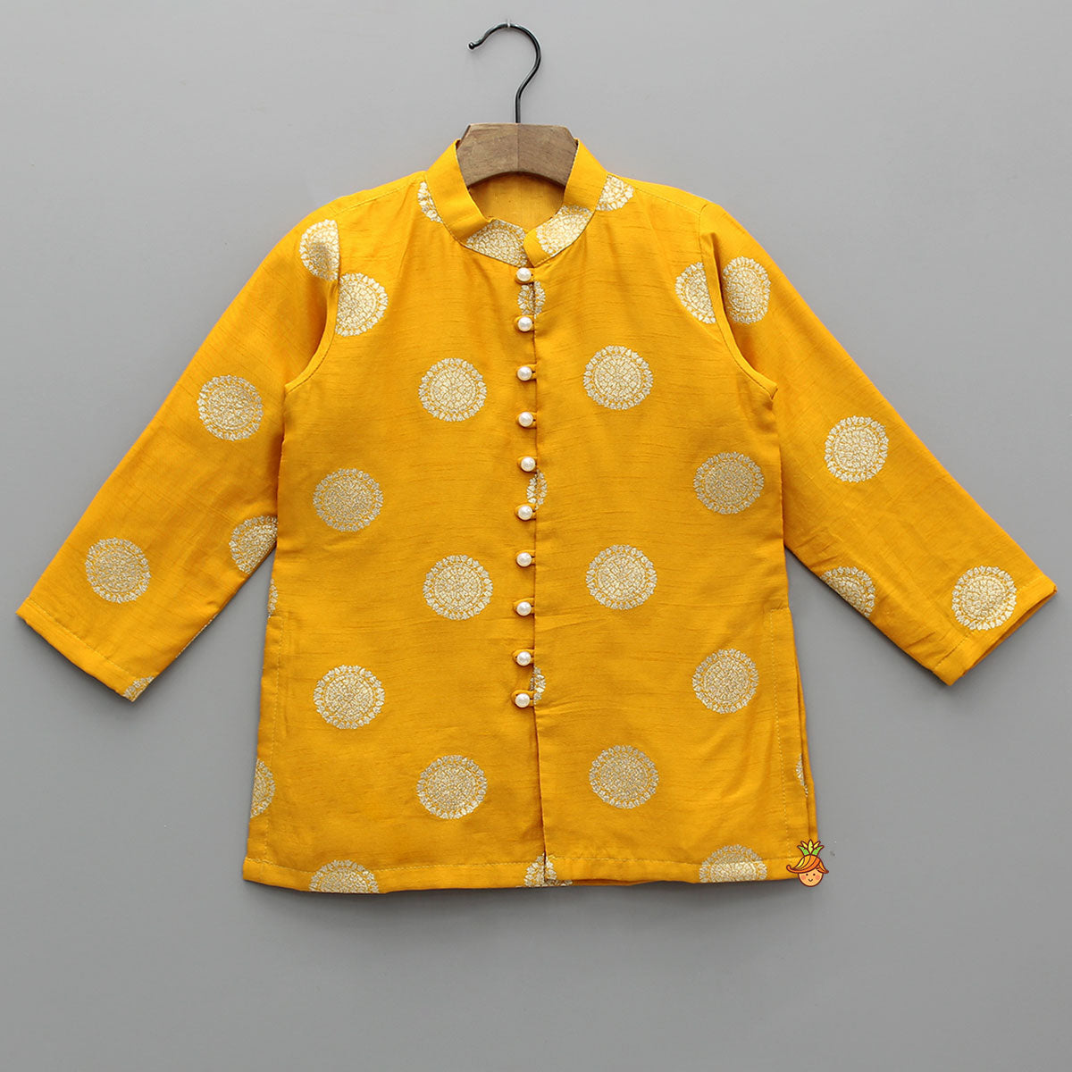 Pre Order: Front Open Ethnic Kurta And Pyjama