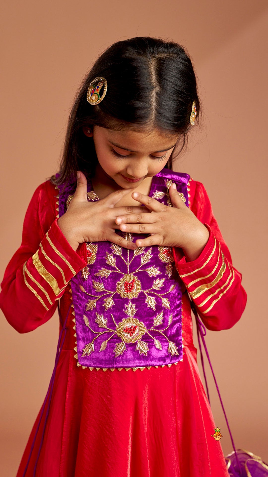 Pre Order: Side Knot Detailed Shiny Flared Anarkali