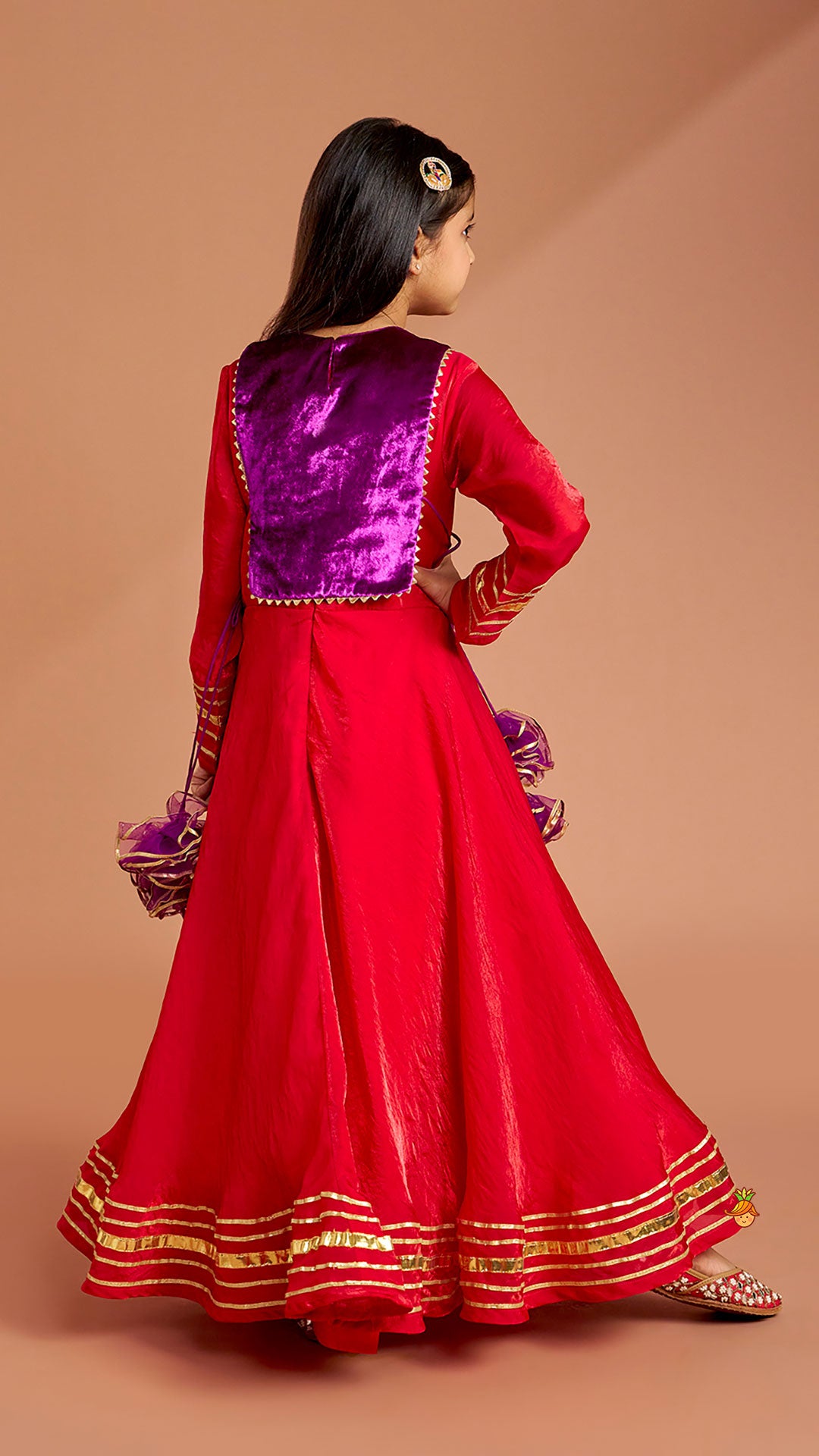 Pre Order: Side Knot Detailed Shiny Flared Anarkali