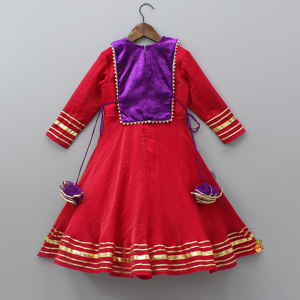 Pre Order: Side Knot Detailed Shiny Flared Anarkali