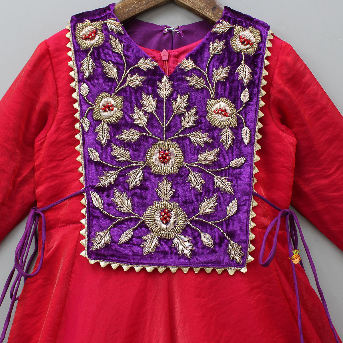 Pre Order: Side Knot Detailed Shiny Flared Anarkali