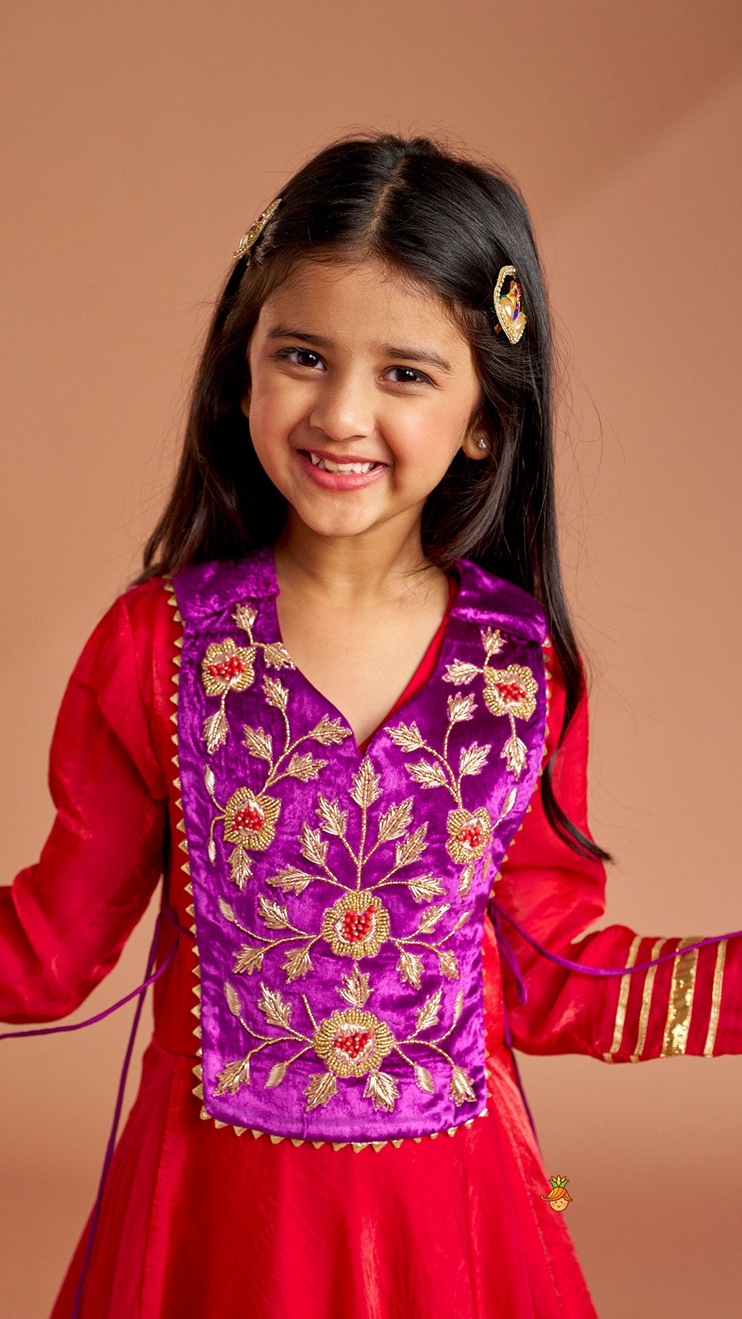 Pre Order: Side Knot Detailed Shiny Flared Anarkali