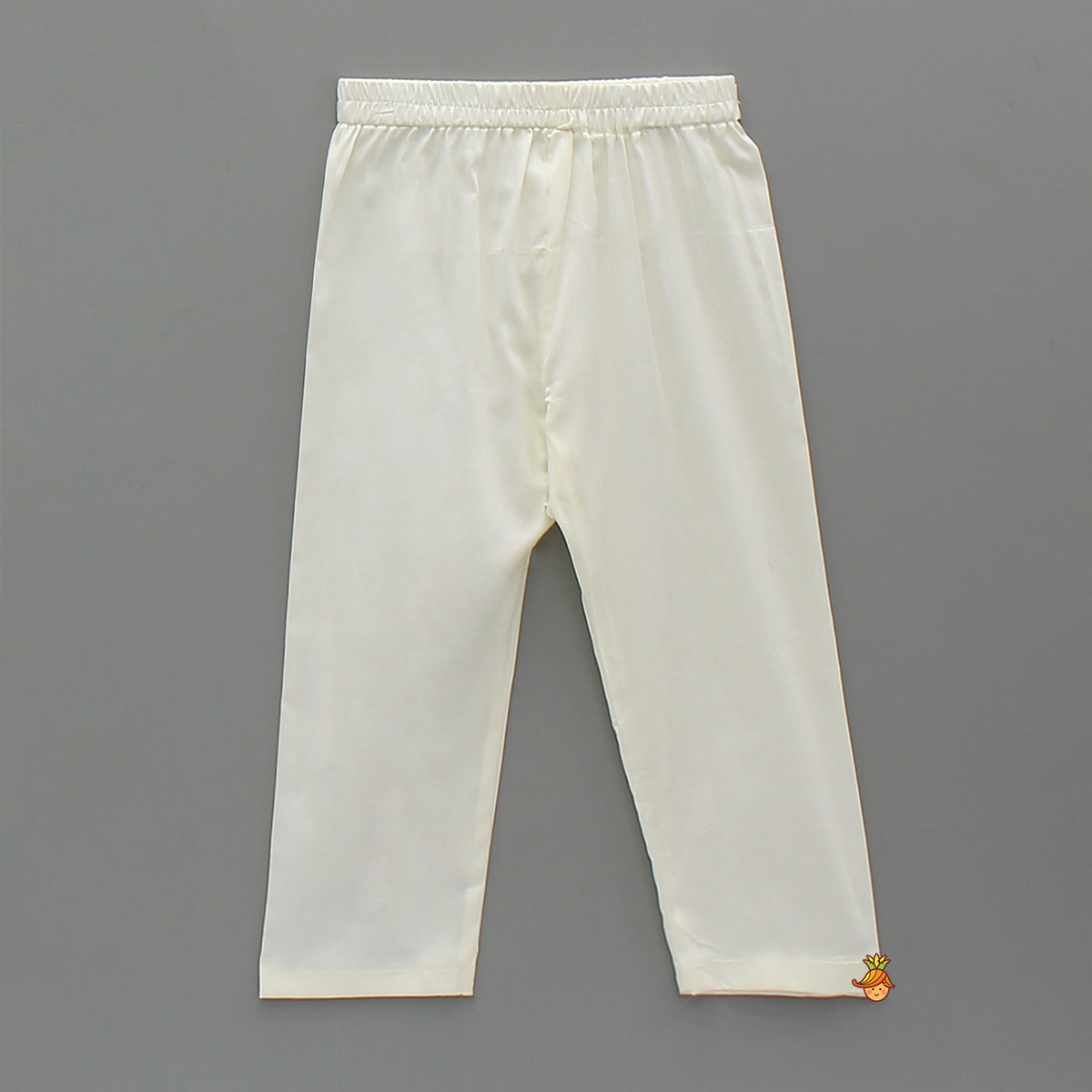 Pre Order: Intricately Embroidered Kurta With Pyjama