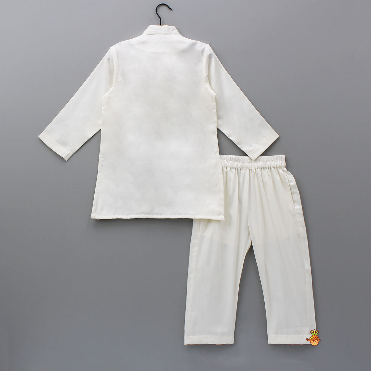 Pre Order: Lace Detailed Yoke Kurta And Pyjama