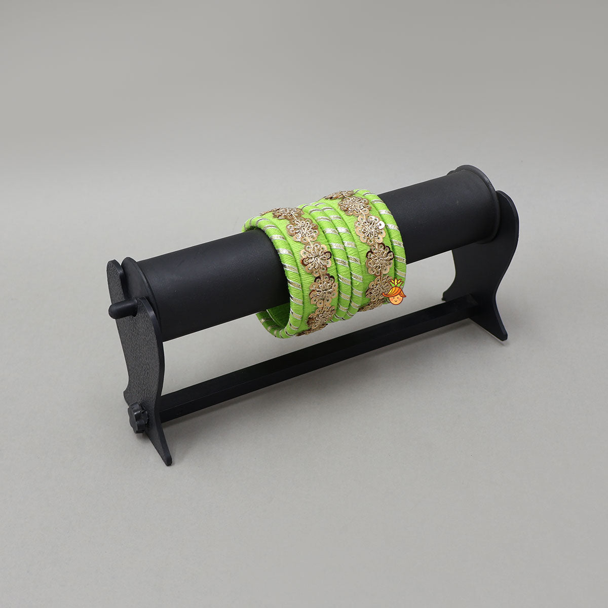 Floral Sequins-Detailed Elegant Thread Bangles