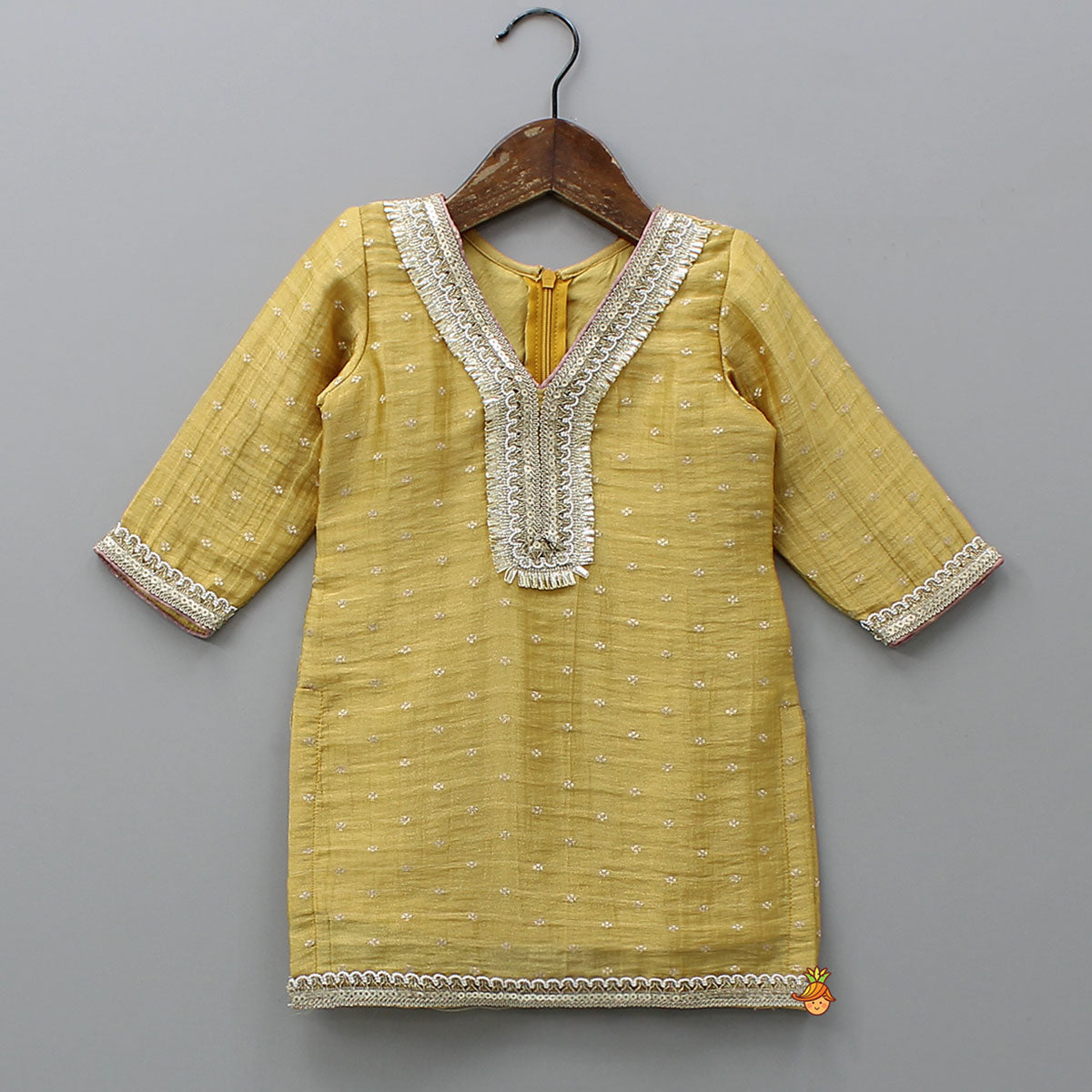 Pre Order: Beautiful V Neck Kurti With Colour Block Palazzo And Dupatta