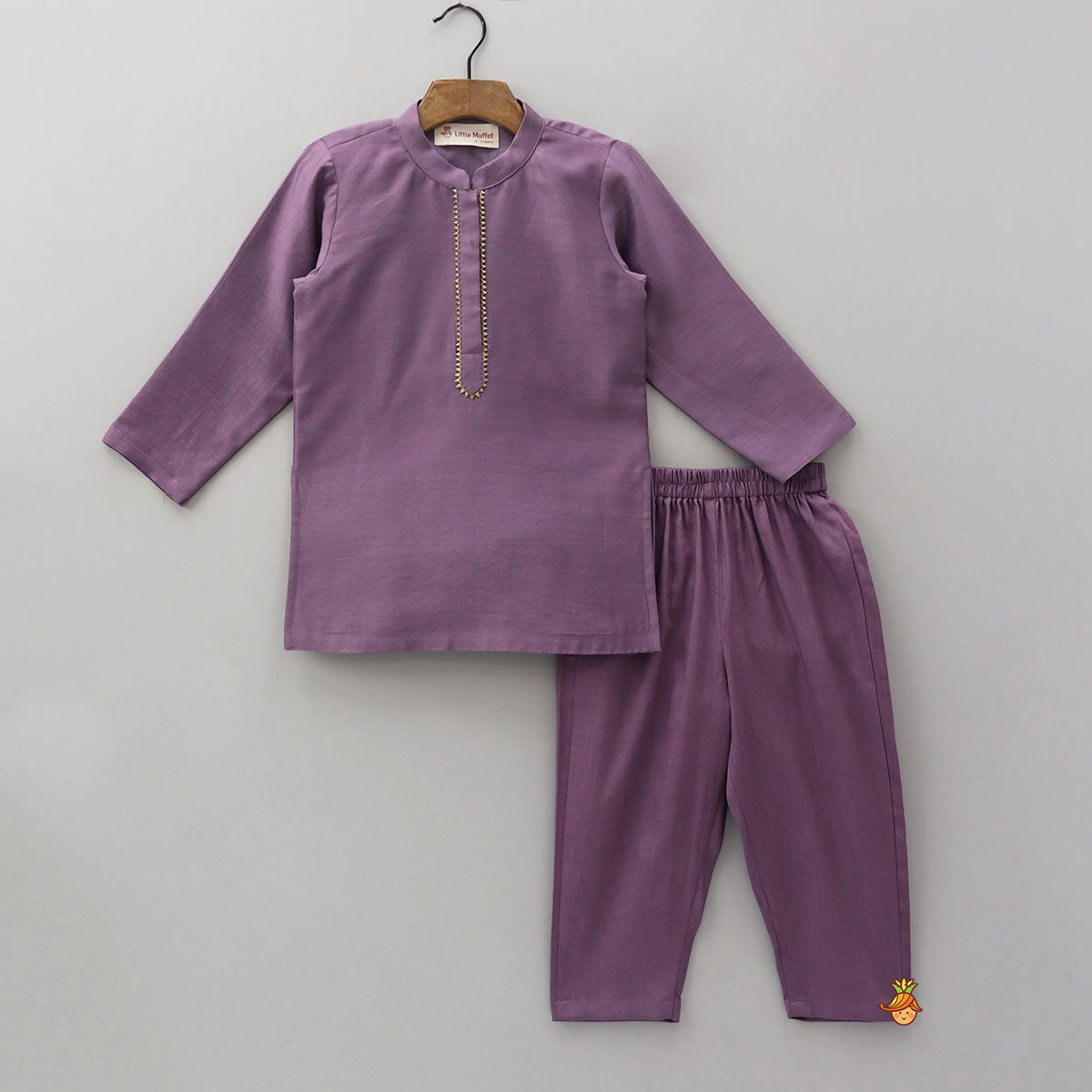 Pre Order: Elegant Kurta With Hand-Sequins Embroidered Jacket And Pyjama