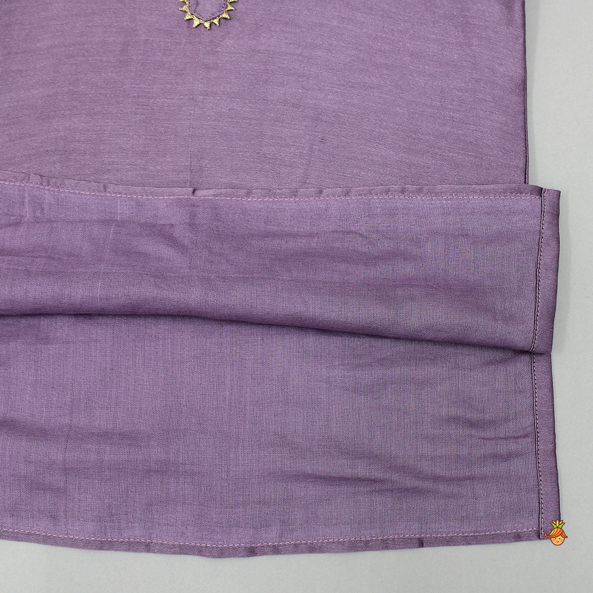 Pre Order: Elegant Kurta With Hand-Sequins Embroidered Jacket And Pyjama