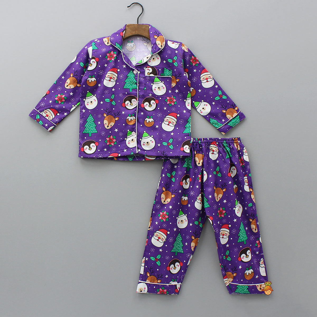 Pre Order: Christmas-Themed Printed Sleepwear