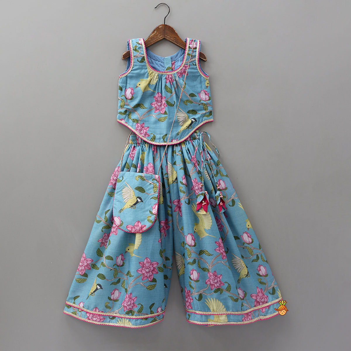 Pre Order: Stylish Curved-Hem Top And Palazzo With Matching Sling Bag