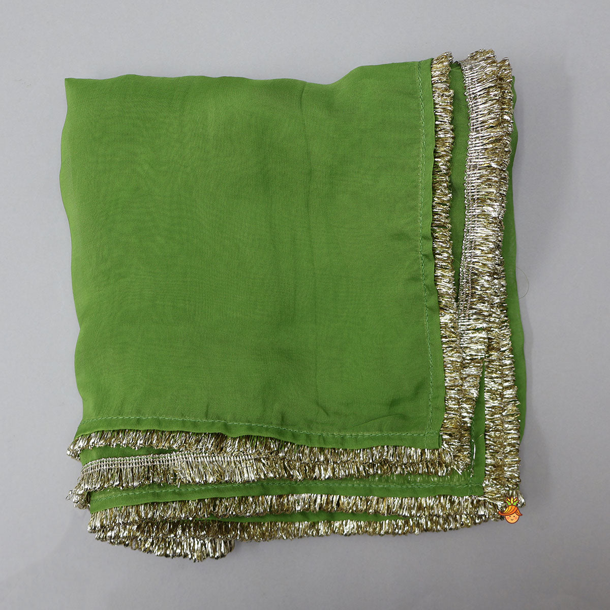 Pre Order: Cut-Dana Embroidered Velvet Kurti And Pant With Dupatta