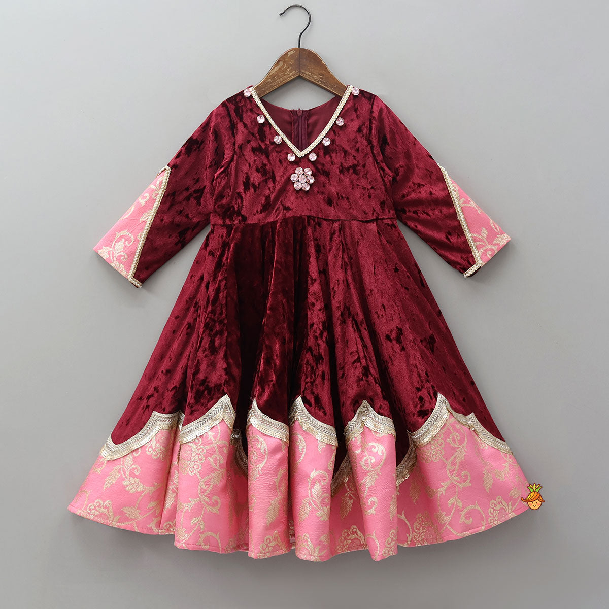Pre Order: Velvet V-Neck Dual Tone Anarkali
