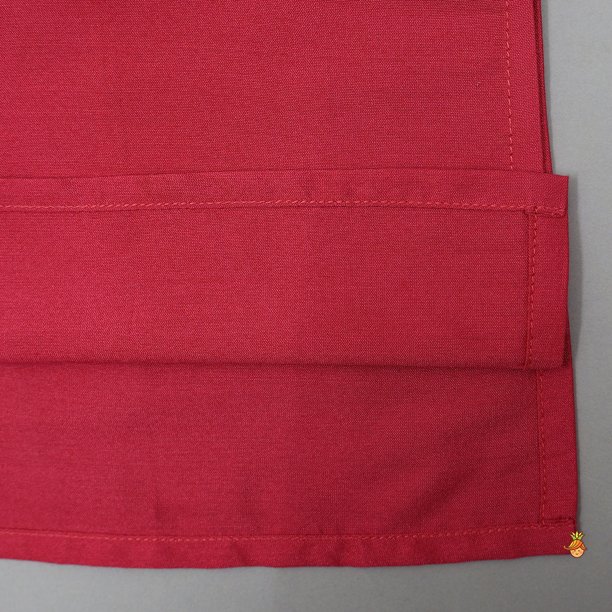 Elegant Kurta With Pocket-Detail Printed Jacket And Pyjama