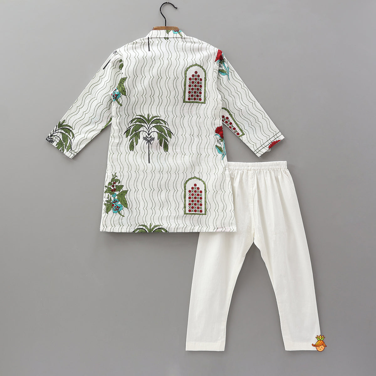 Pre Order: Floral Printed Cotton Kurta With Pyjama