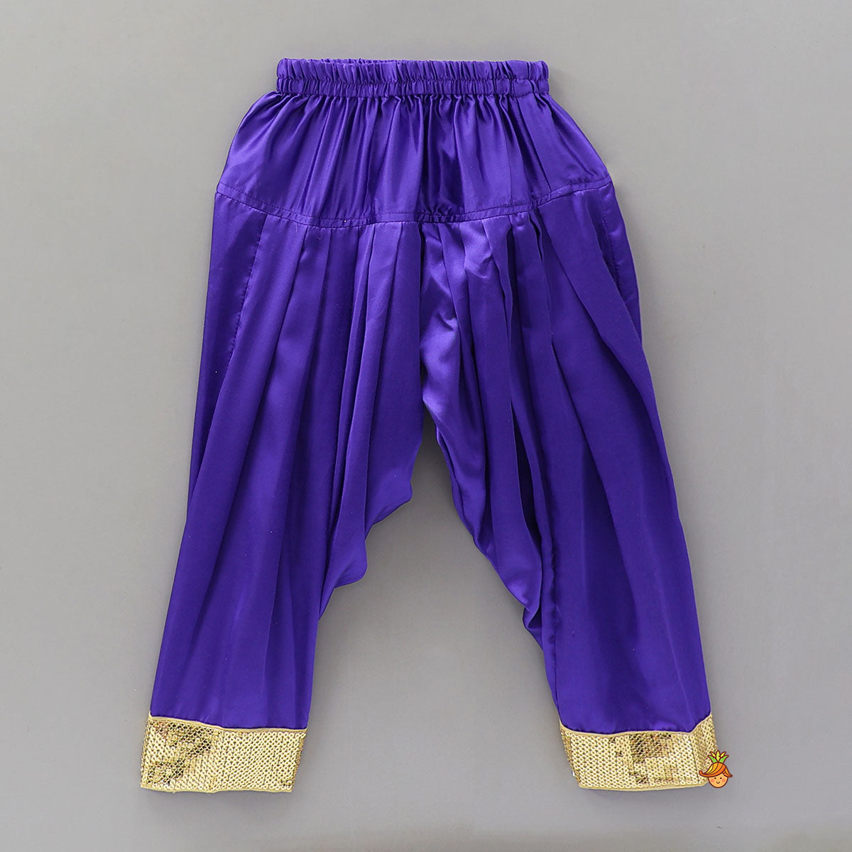 Pre Order: Front Knot Detail Patola Printed Kurti With Salwar And Contrasting Dupatta