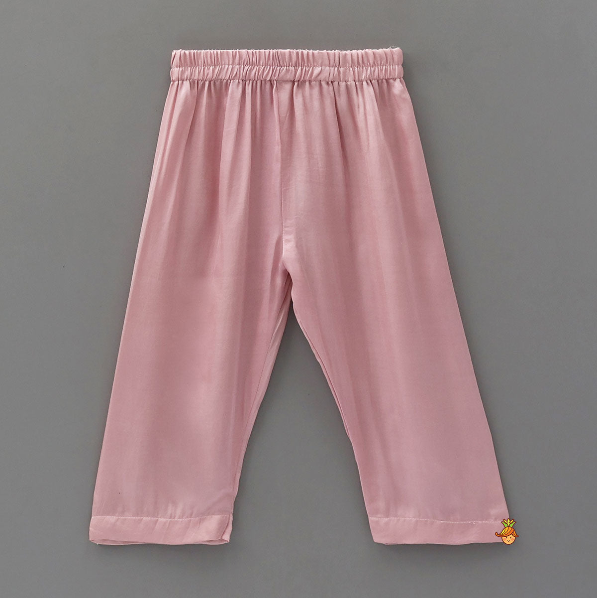 Pre Order: Elegant Kurta With Hand-Painted Jacket And Matching Pyjama