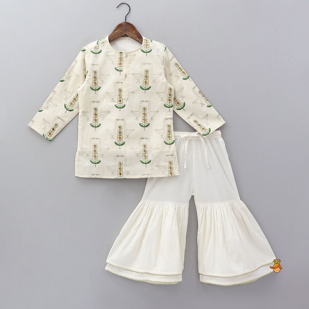 Pre Order: Beautiful Embroidered Kurti And Sharara