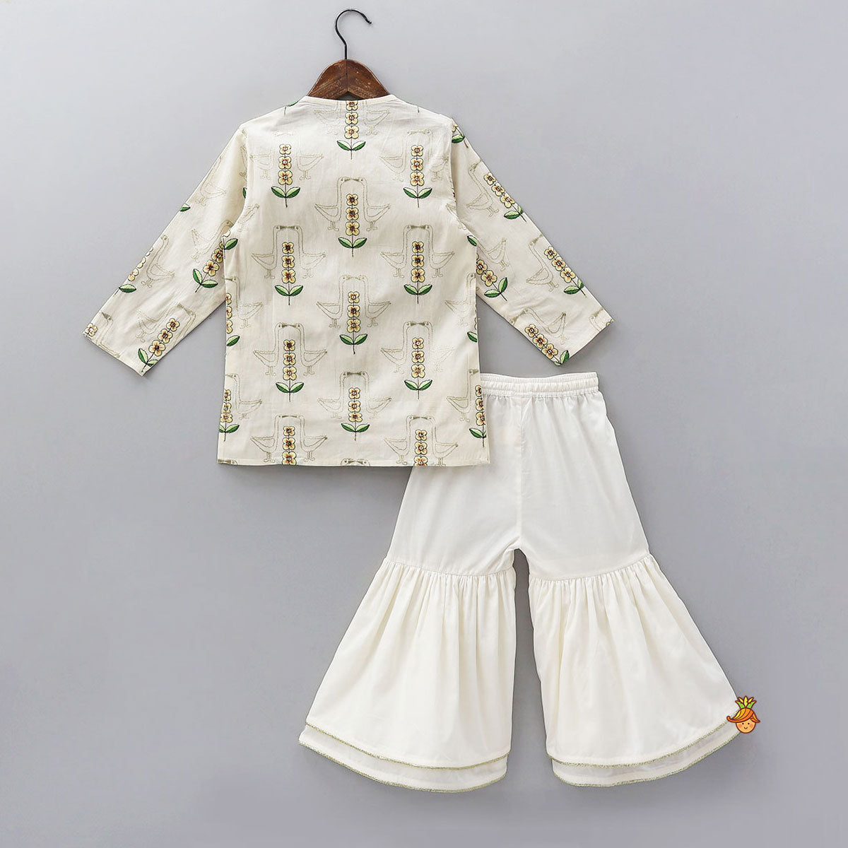 Pre Order: Beautiful Embroidered Kurti And Sharara