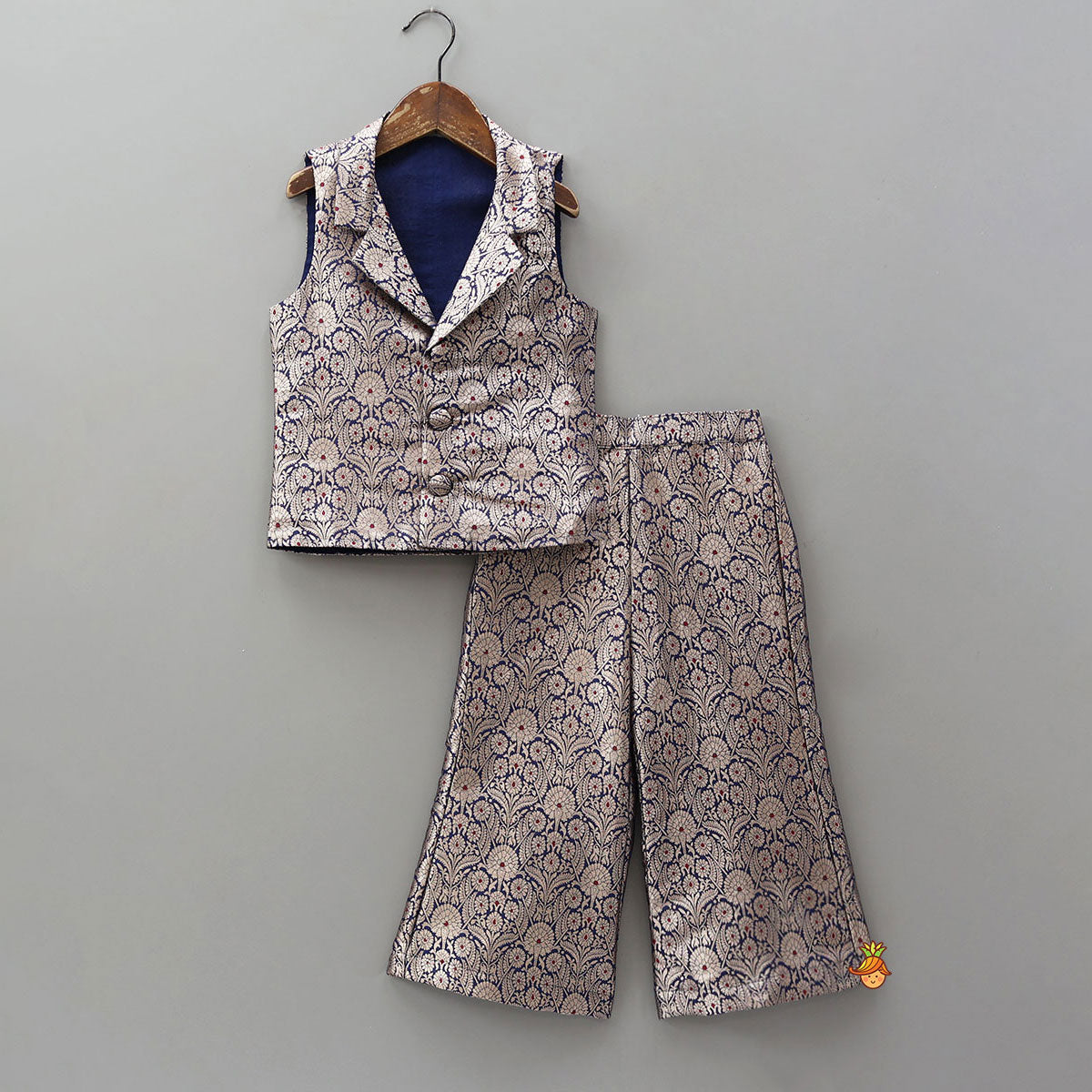 Pre Order: Charming Brocade Notch Collar Top And Pant