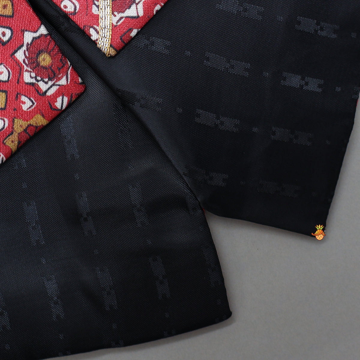 Pre Order: Kurta With Beautiful Printed Jacket And Pyjama