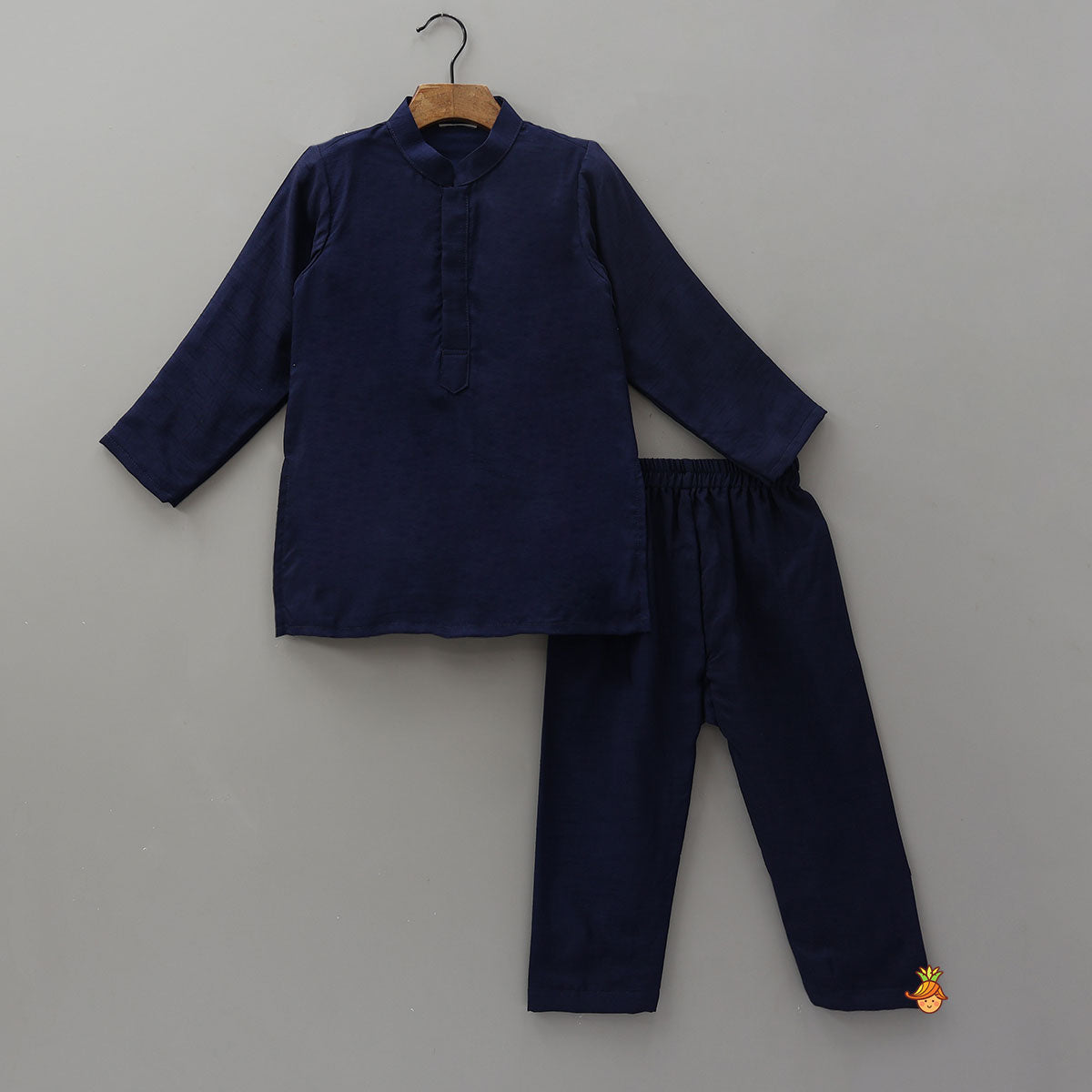 Pre Order: Ethnic Kurta With Brocade Jacket And Pyjama