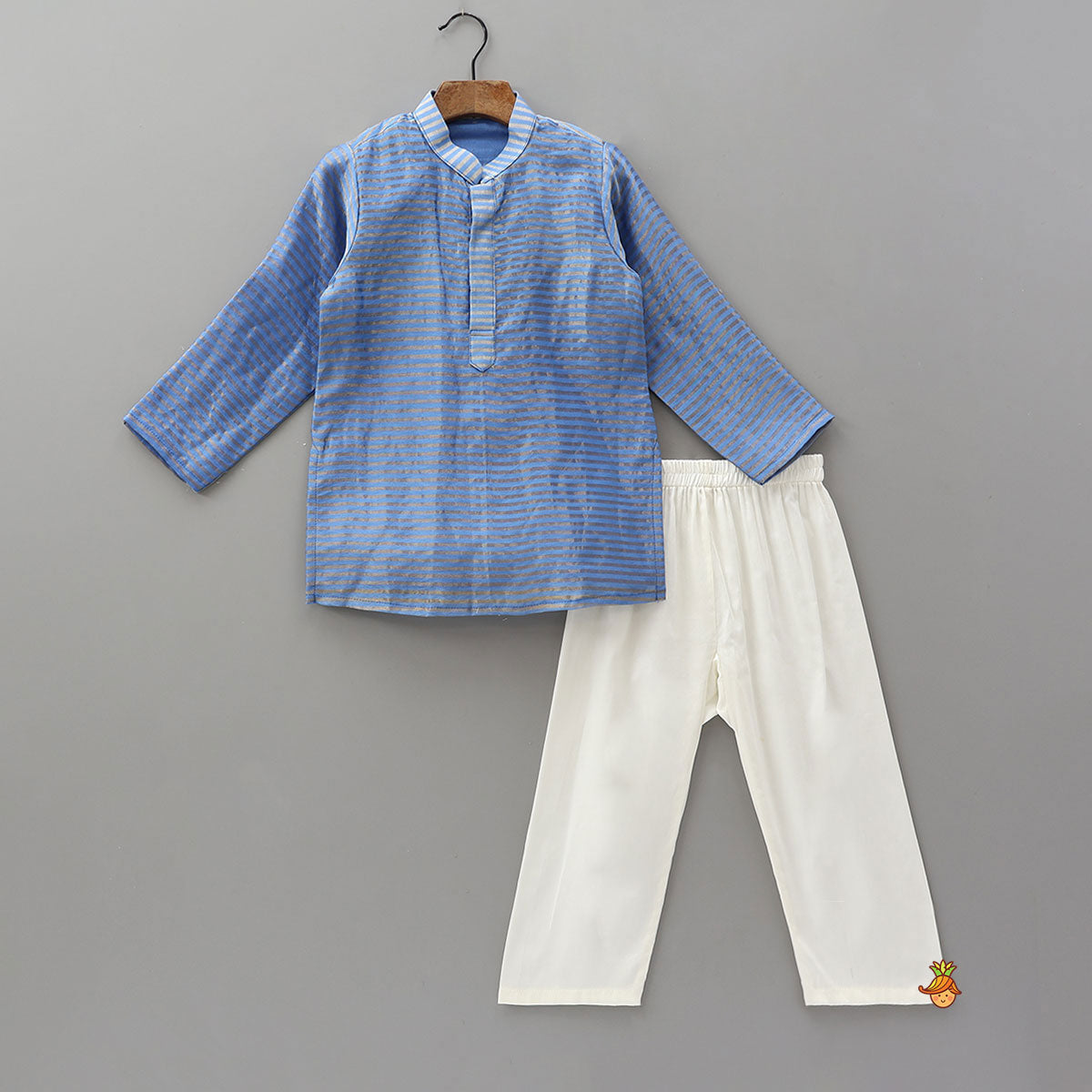 Pre Order: Striped Mandarin Collar Kurta With Open Jacket And Pyjama