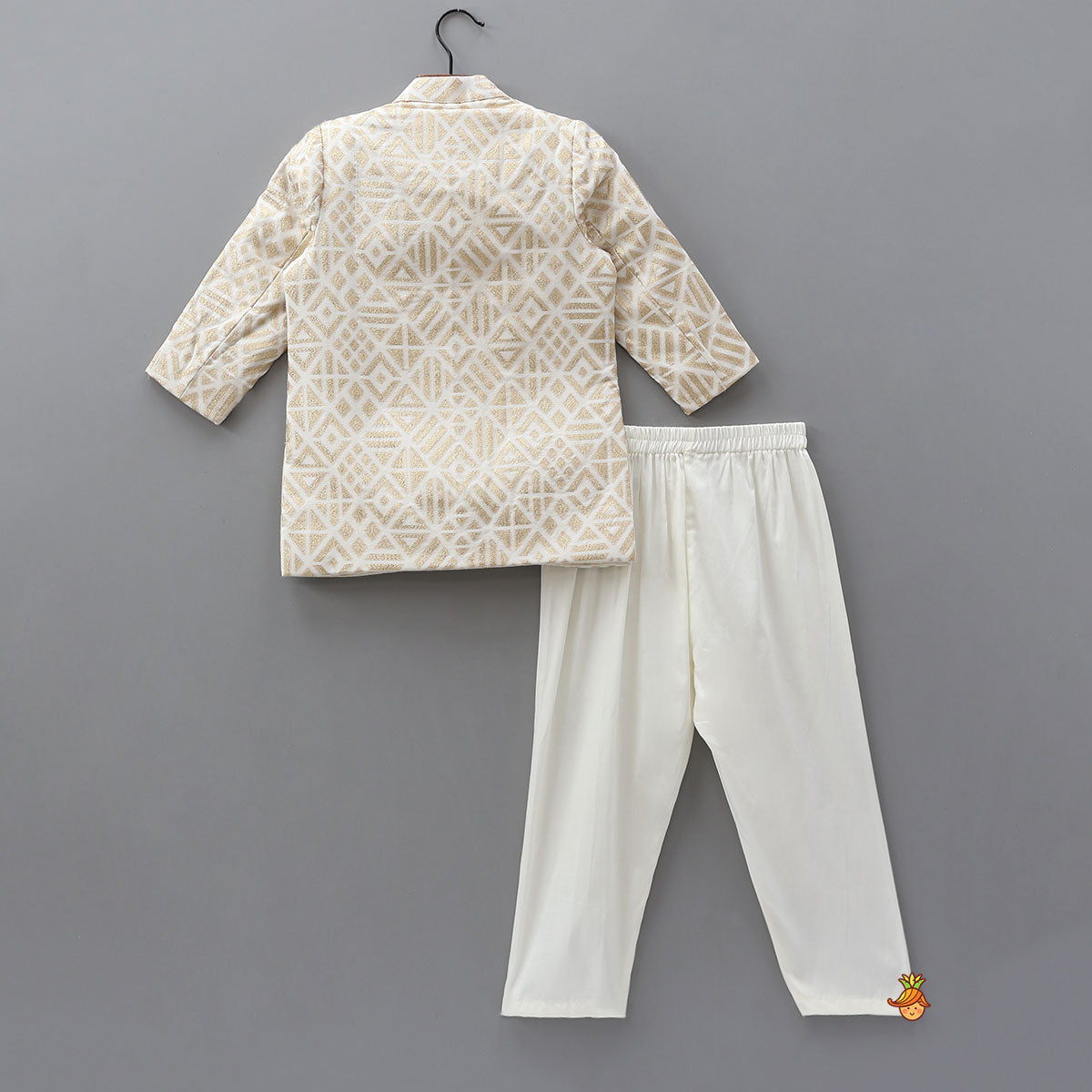 Pre Order: Elegant Front-Open Sherwani With Pyjama