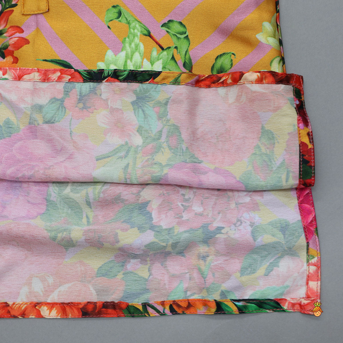 Chevron Printed Kurta With Matching Jacket And Pyjama