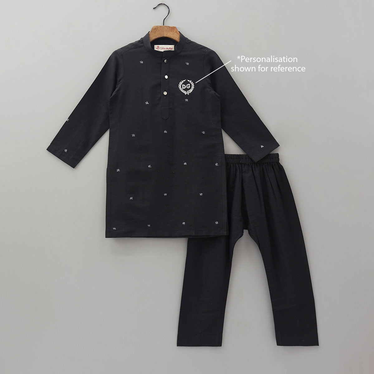 Pre Order: Ethnic Kurta With Pocket Detail Embroidered Jacket And Pyjama